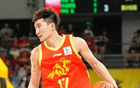 广厦双核带伤出战成致命隐患，胡金秋篮下遭对手强势压制，孙铭徽攻防两端全面失衡，球队陷入被动局面